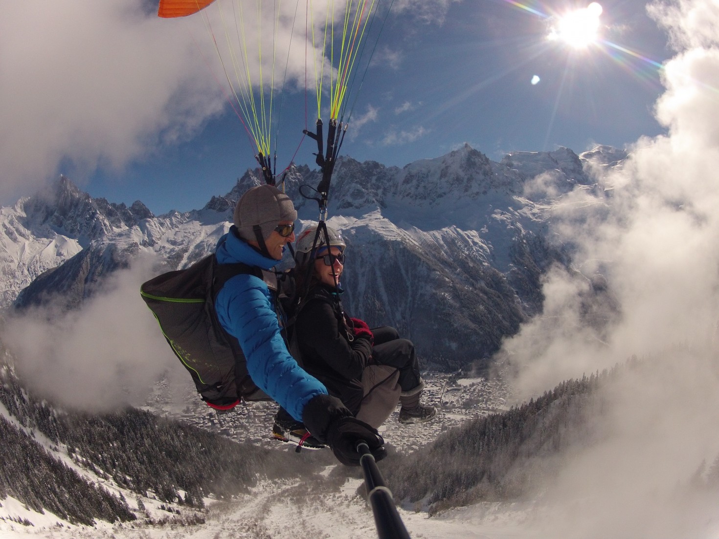 Winter Paragliding © Sean Potts, Fly-Chamonix.com