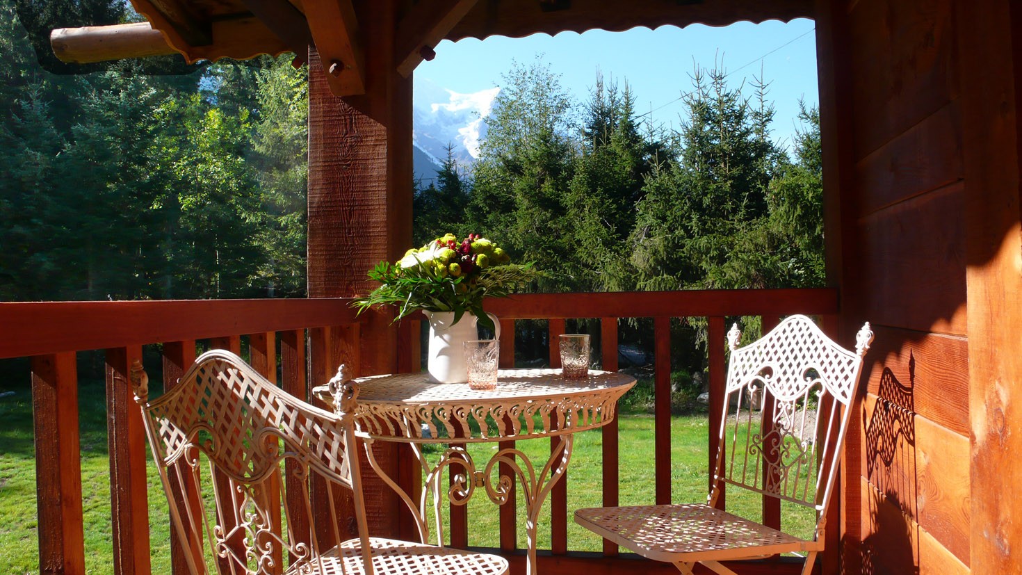 Relaxing in the shade of the balcony