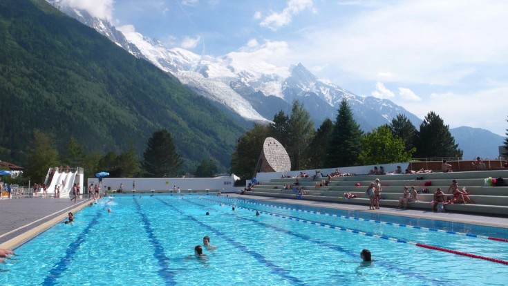 Chamonix pool is a pleasant 15-20 minute walk rom the chalet